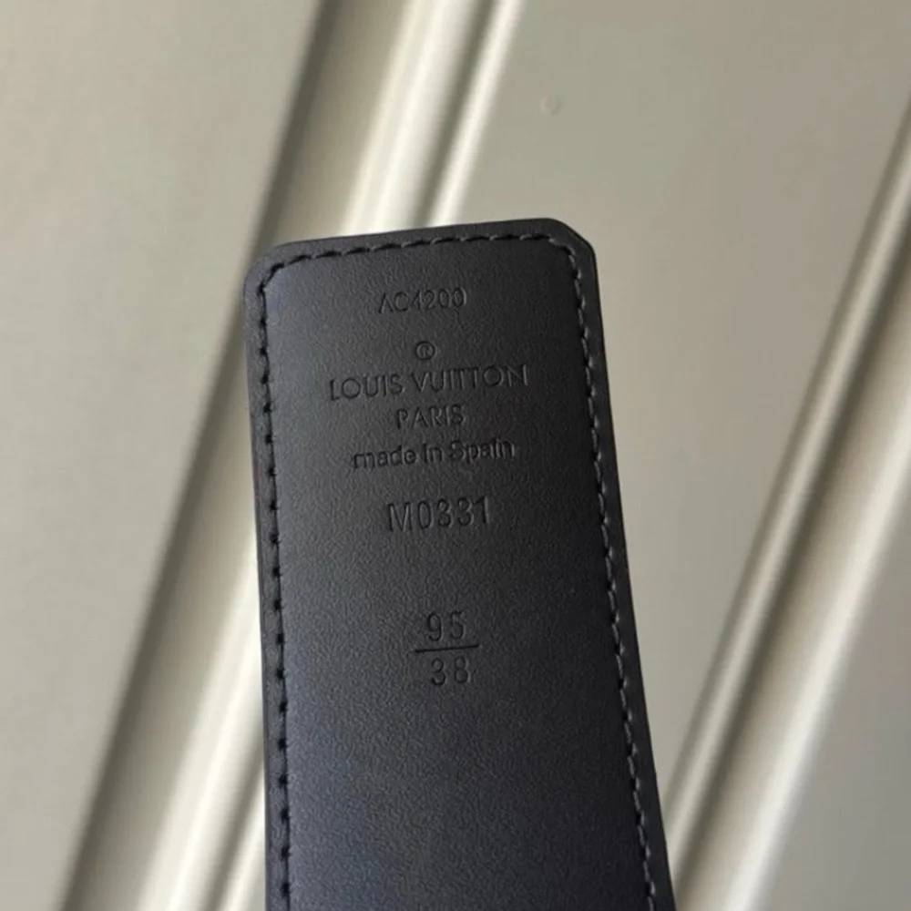 LV BELT SZ 38